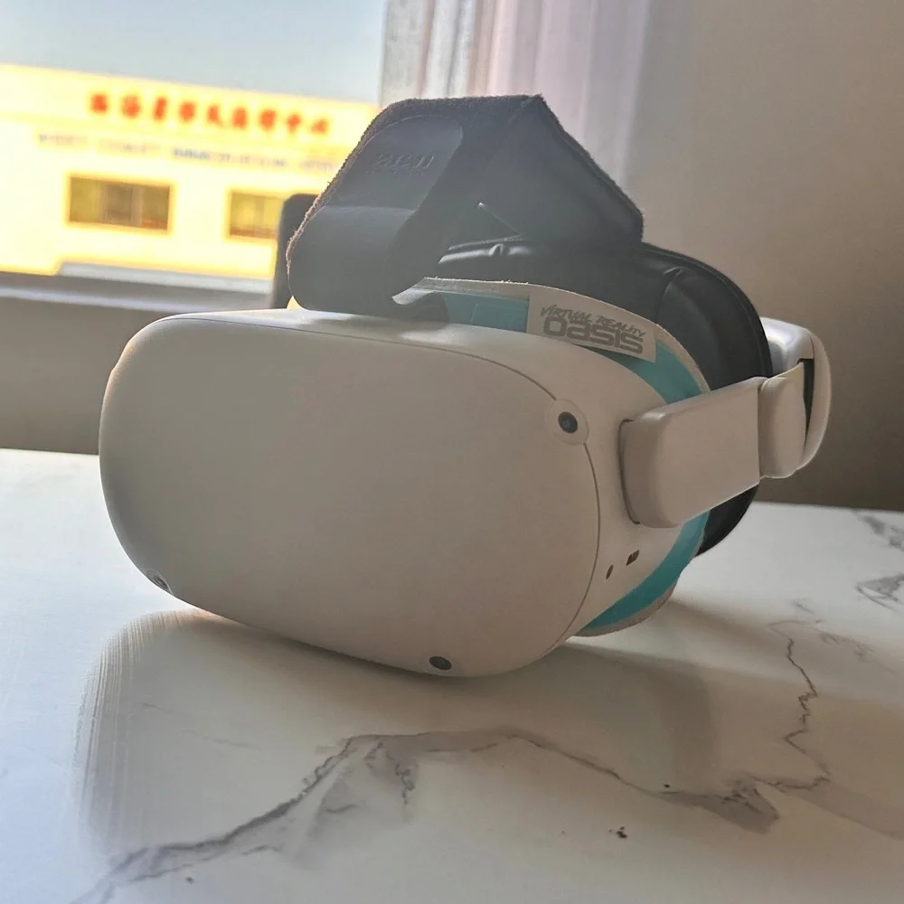 Meta Quest 2 VR Headset - 256Gb + Accessories